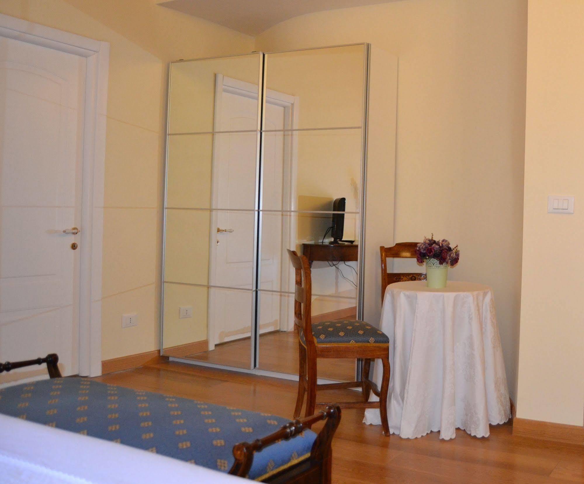 I Prati Di Roma Suites Exterior photo
